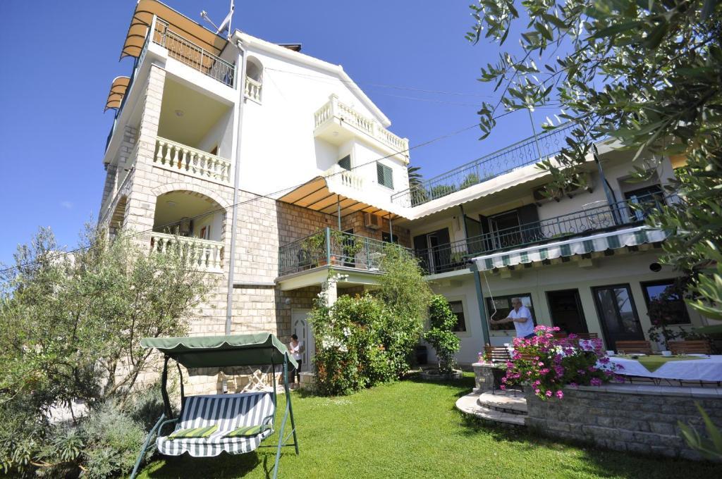 Garni Hotel Bokeska Noc Herceg Novi Kültér fotó